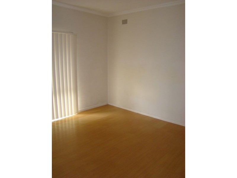 10 Rogers St, Merrylands NSW 2160