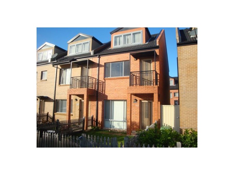 4/102-106 Lackey Street, Merrylands NSW 2160