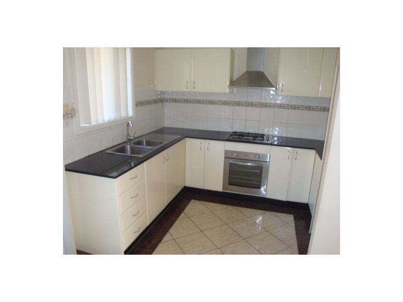 4/102-106 Lackey Street, Merrylands NSW 2160