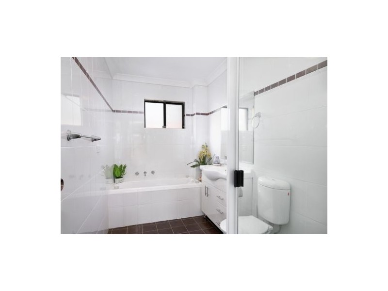 11/8-16 Virginia Street, Rosehill NSW 2142