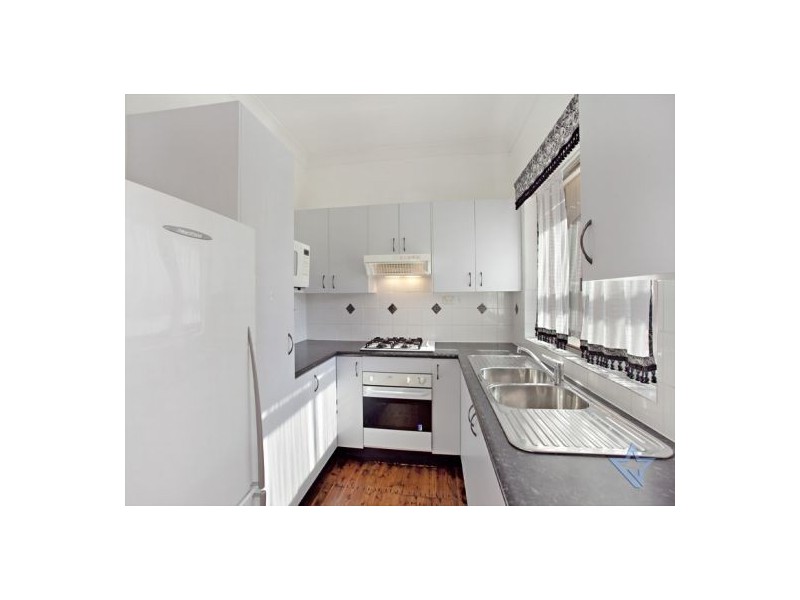 13 Nolan Crescent, Westmead NSW 2145