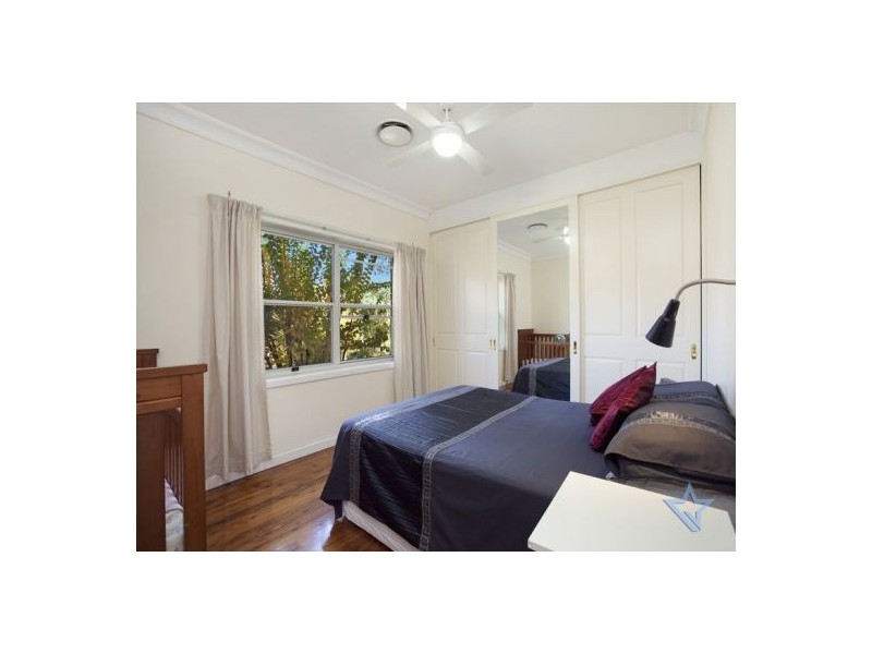 13 Nolan Crescent, Westmead NSW 2145