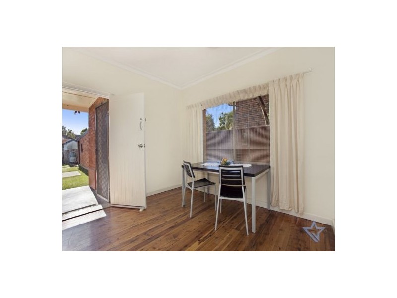 13 Nolan Crescent, Westmead NSW 2145