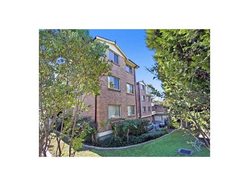 8/27 Manchester Street, Merrylands NSW 2160