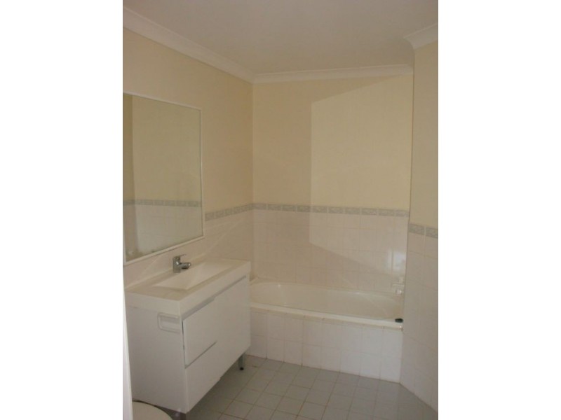 4/9-11 New Zealand Street, Parramatta NSW 2150