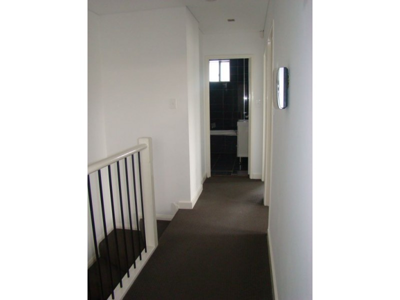 1/19-21 Hill Street, Wentworthville NSW 2145
