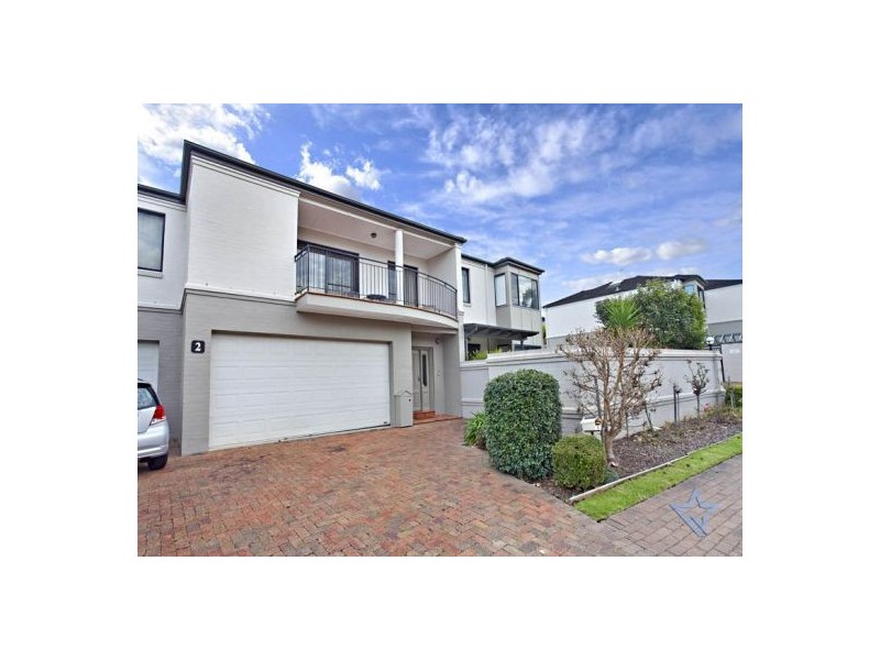 2/2 Hindle Terrace, Bella Vista NSW 2153