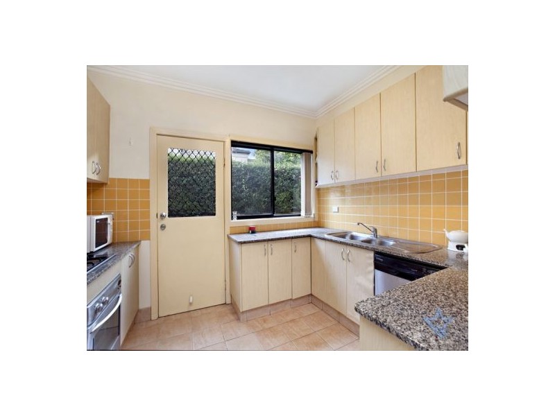 2/2 Hindle Terrace, Bella Vista NSW 2153