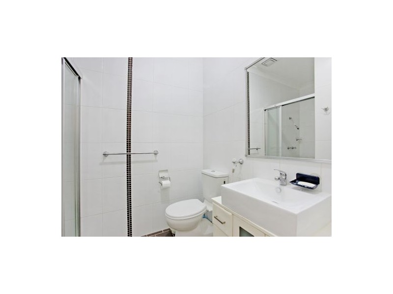 9/76 Mountford Ave, Guildford NSW 2161