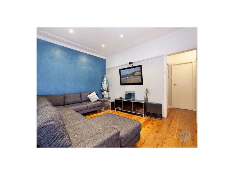 6 Brotherton Street, South Wentworthville NSW 2145