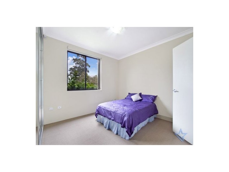 2/18 Brickfield Street, North Parramatta NSW 2151