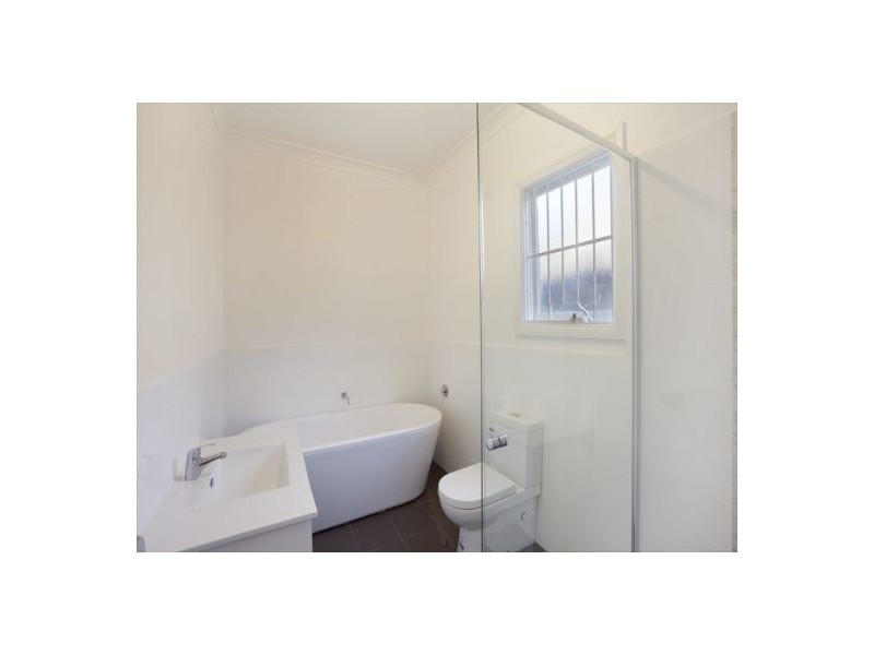 4 Gladstone Street, North Parramatta NSW 2151