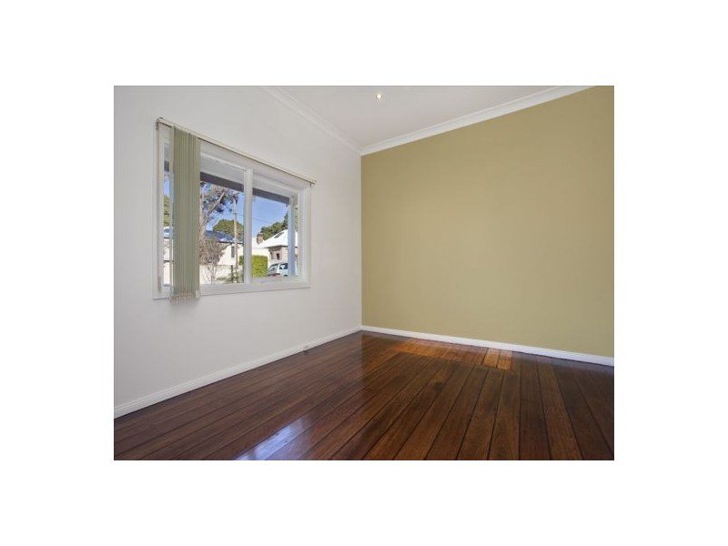 4 Gladstone Street, North Parramatta NSW 2151