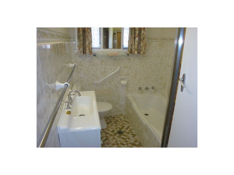 49 Grand Avenue, Westmead NSW 2145