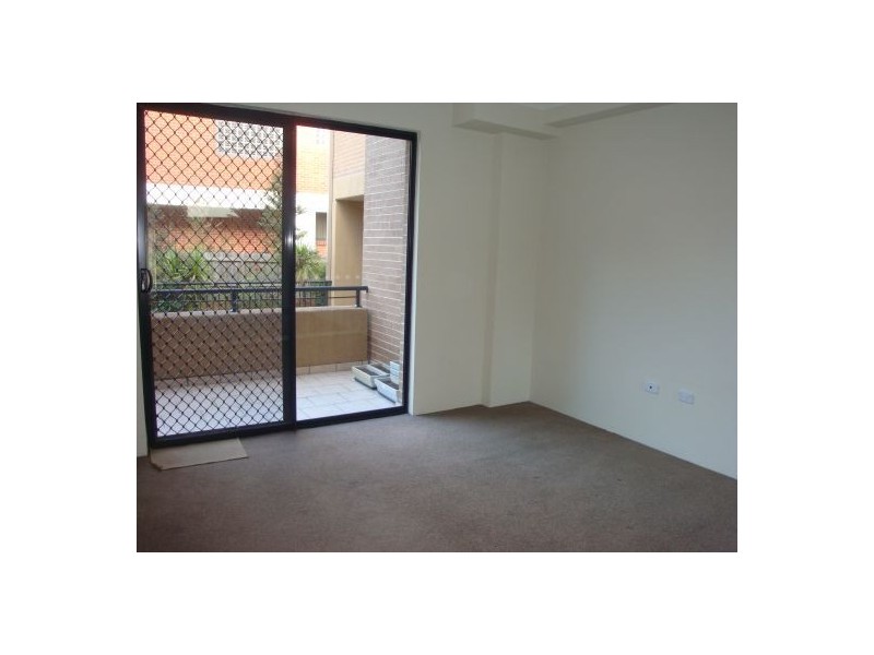 2/40 BRICKFIELD STREET, North Parramatta NSW 2151