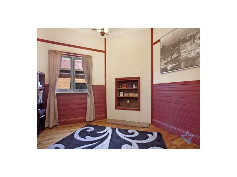 1 Rossiter Street, Granville NSW 2142