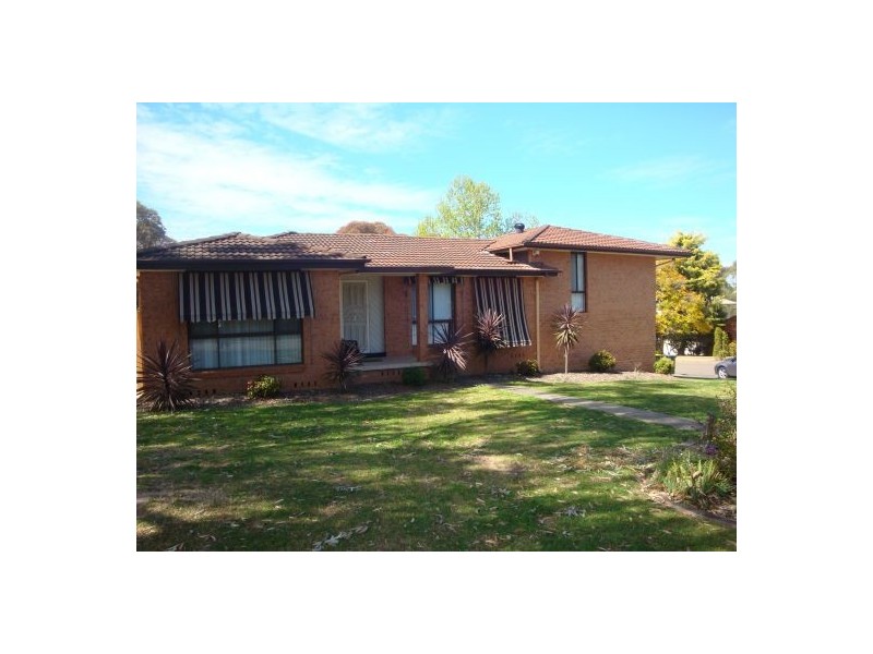5 Simpson Place, Kings Langley NSW 2147