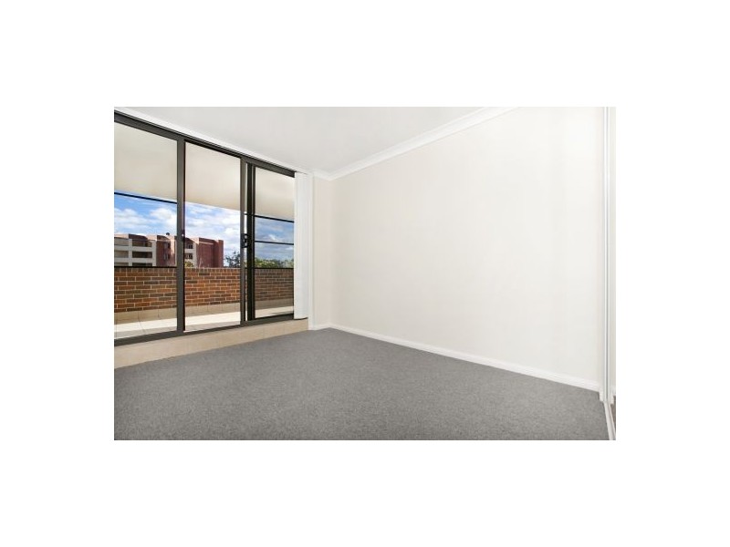 9/1 Hunter Street, Parramatta NSW 2150