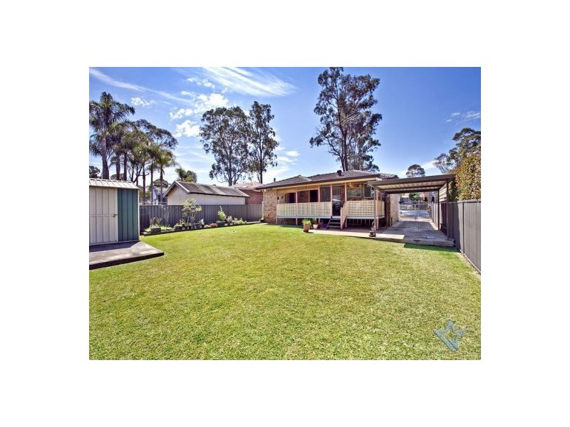 35 Vancouver Avenue, Toongabbie NSW 2146