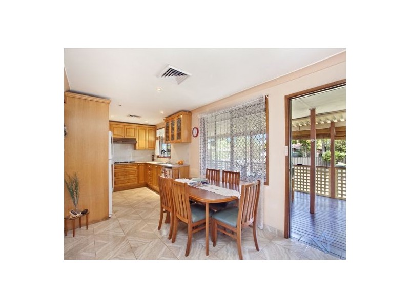 35 Vancouver Avenue, Toongabbie NSW 2146