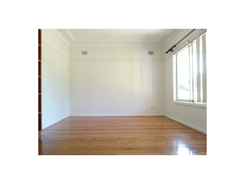 192 Burnett Street, Mays Hill NSW 2145