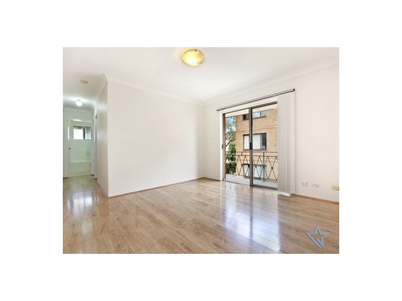 5/34 Treves Street, Merrylands NSW 2160