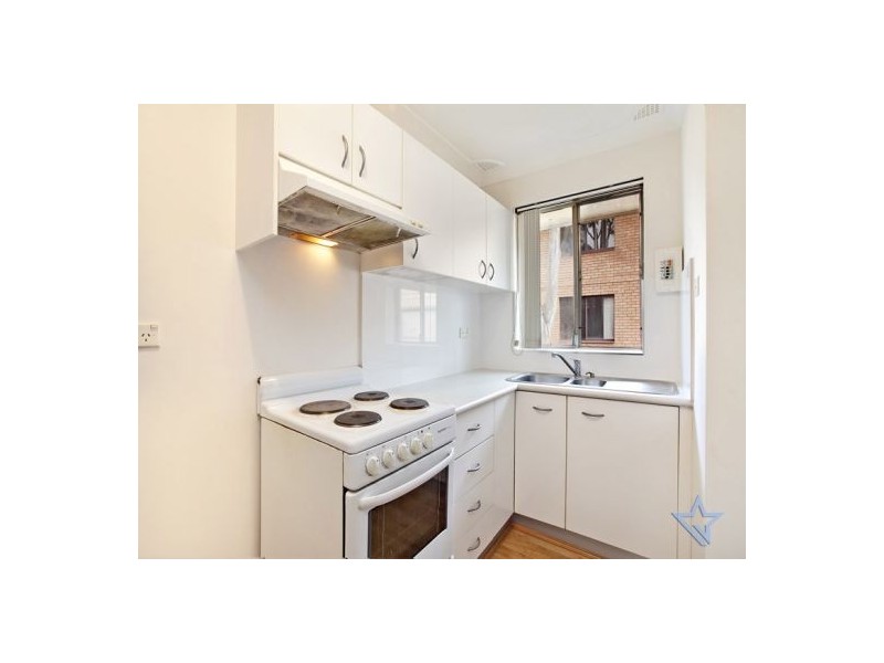 5/34 Treves Street, Merrylands NSW 2160