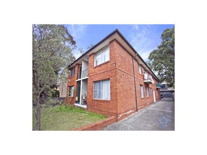 5/34 Treves Street, Merrylands NSW 2160