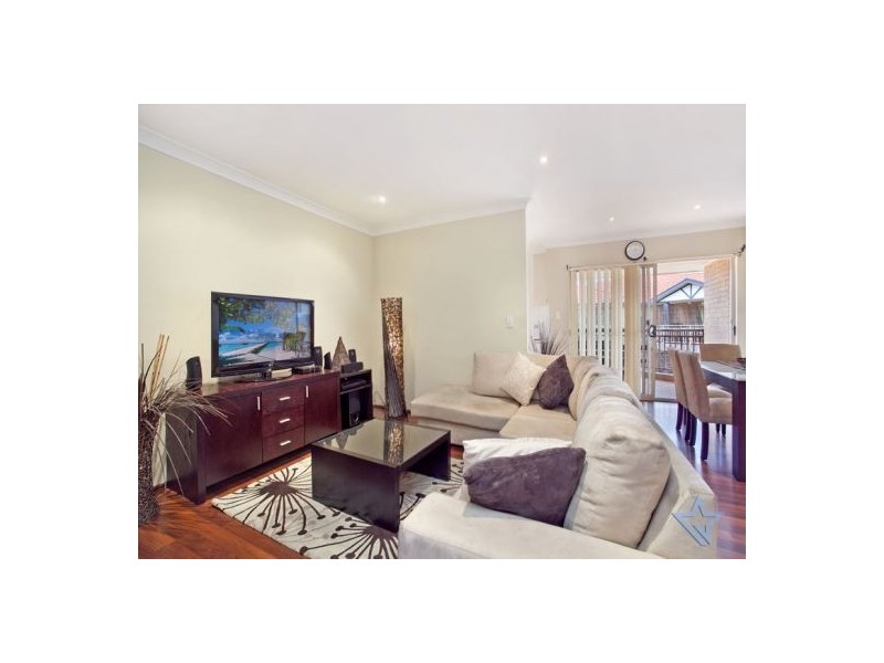 13/30 Memorial Avenue, Merrylands NSW 2160
