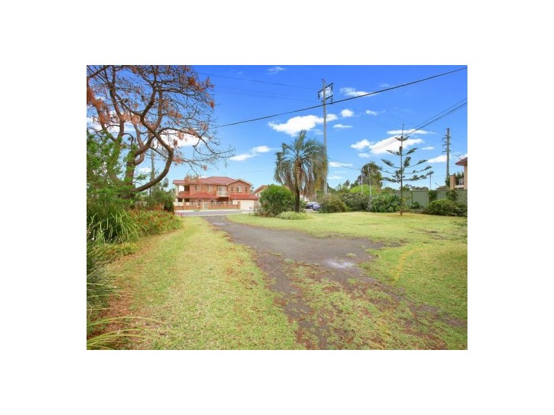 22 Ettalong Road, Greystanes NSW 2145