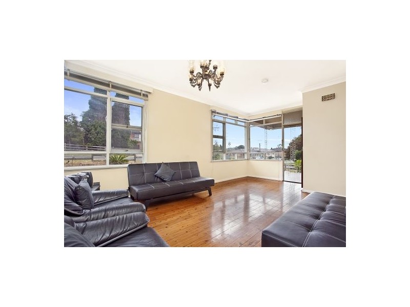 10 Bristol Street, Merrylands West NSW 2160