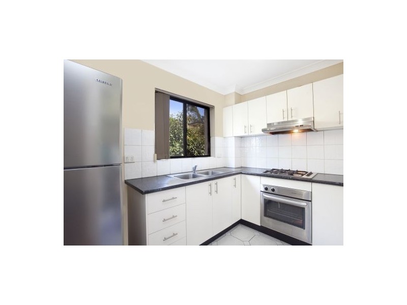 8/48-52 Neil Street, Merrylands NSW 2160