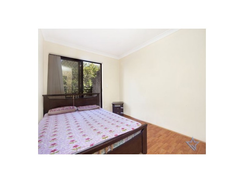 8/48-52 Neil Street, Merrylands NSW 2160