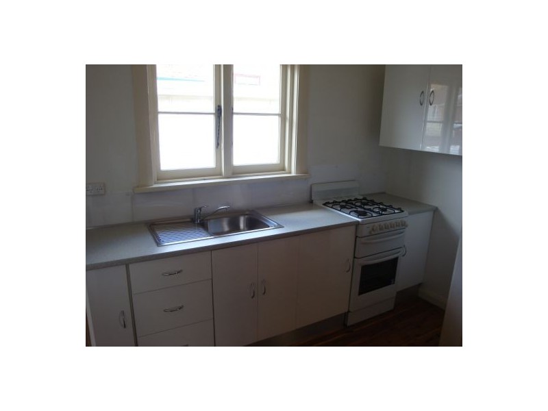 2 Macpherson Street, Meadowbank NSW 2114