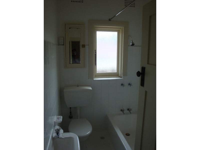 2 Macpherson Street, Meadowbank NSW 2114