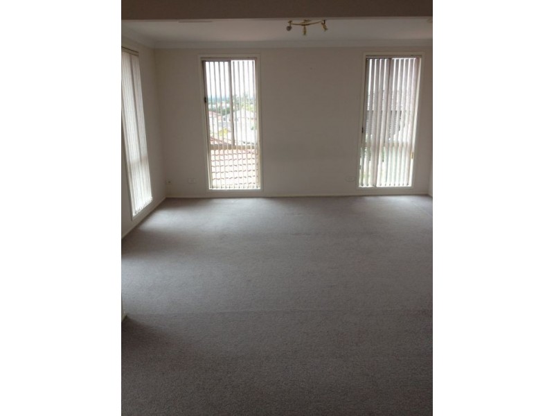 15 Sophie Pl, Glenwood NSW 2768