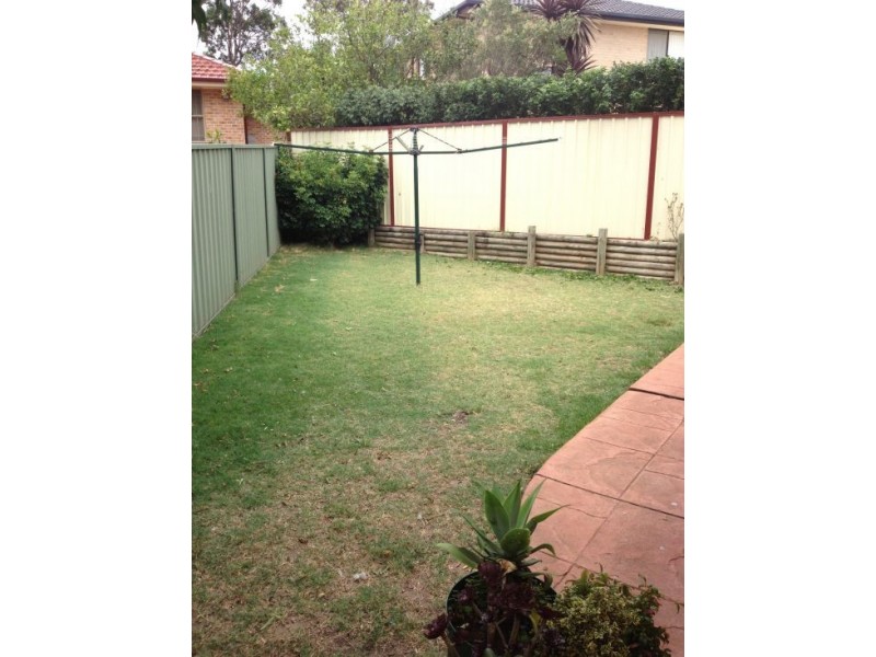 15 Sophie Pl, Glenwood NSW 2768