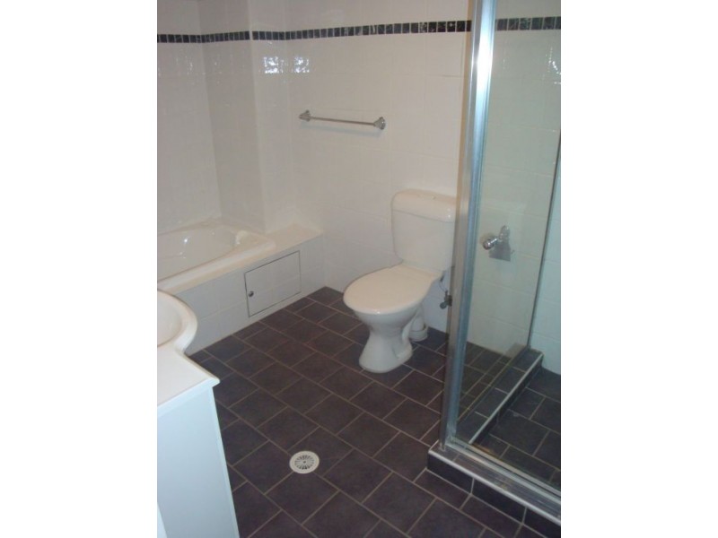 611/91A Bridge Road, Westmead NSW 2145