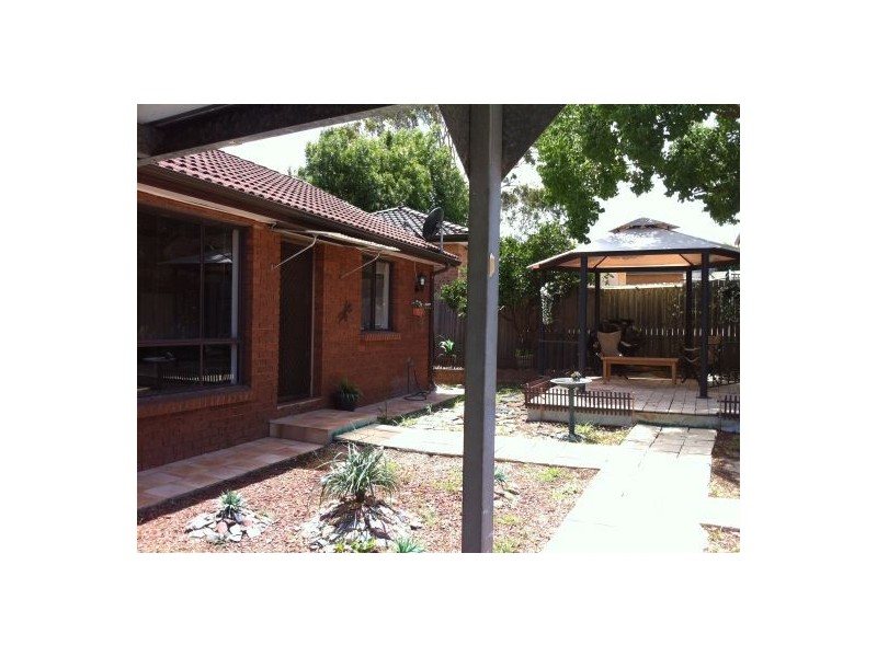 2/9 Hudson Street, Wentworthville NSW 2145