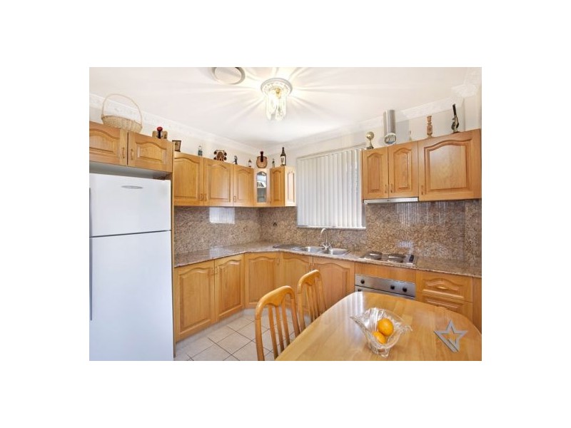 6/14 Sherwood Road, Merrylands NSW 2160