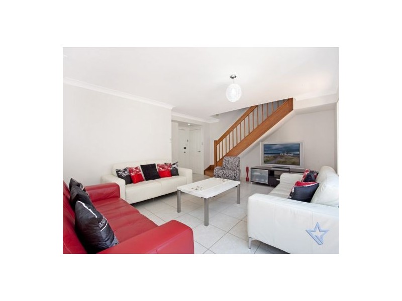 2/20 Iron Street, North Parramatta NSW 2151