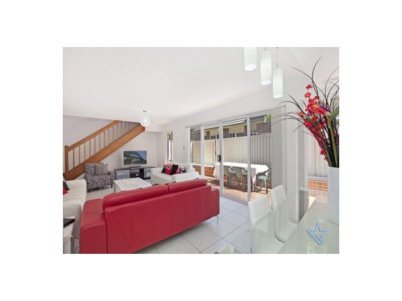 2/20 Iron Street, North Parramatta NSW 2151