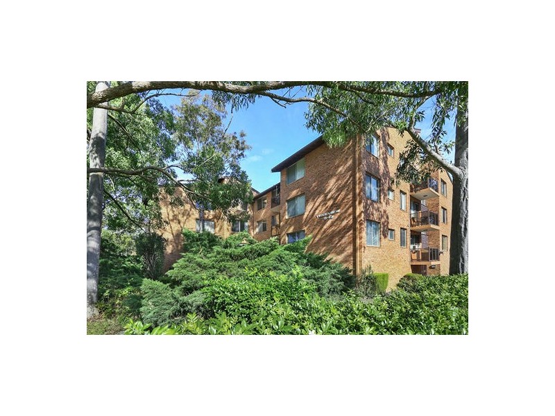 18/9-13 Castle St, North Parramatta NSW 2151