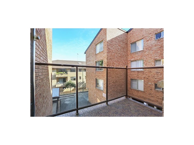 18/9-13 Castle St, North Parramatta NSW 2151
