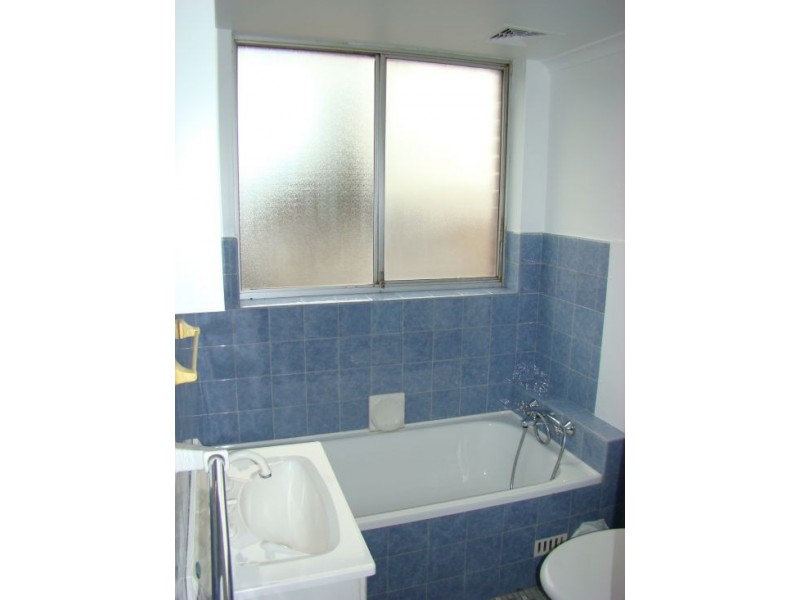 1/4 Mooney St, Strathfield South NSW 2136