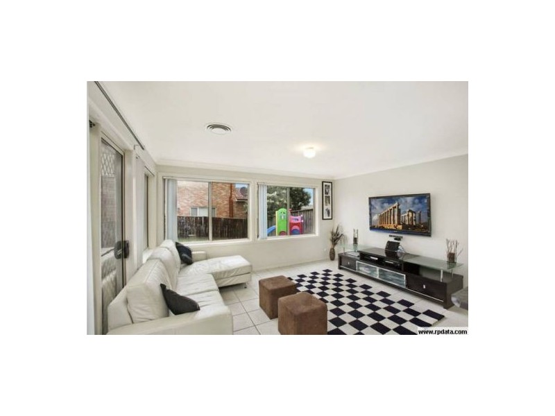 12 Aquamarine Street, Quakers Hill NSW 2763