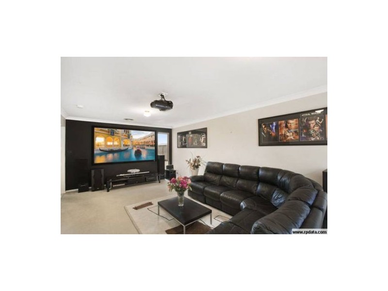 12 Aquamarine Street, Quakers Hill NSW 2763