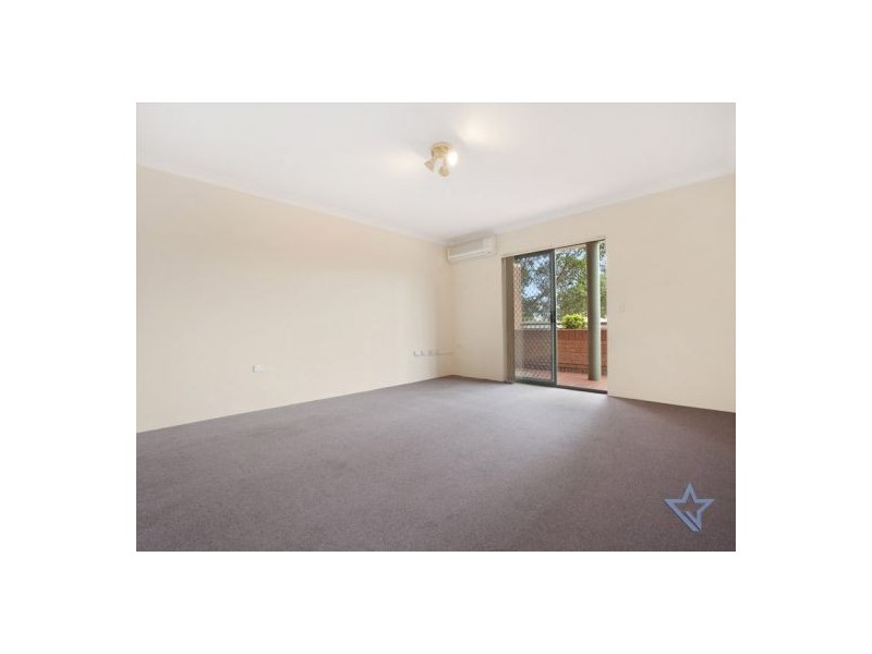 8/54-58 Amy Street, Regents Park NSW 2143
