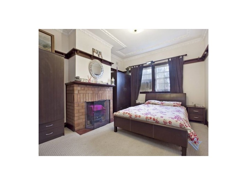 25 Moxhams Road, Northmead NSW 2152