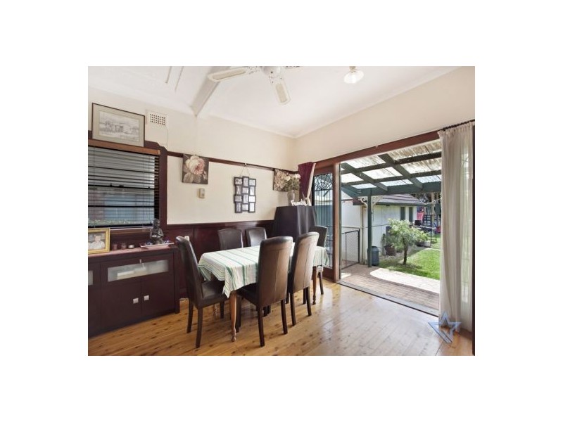 25 Moxhams Road, Northmead NSW 2152